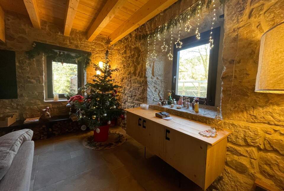 Timeless Pyrenean Estate - Alpens Barcelona, Spain