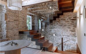 Timeless Pyrenean Estate - Alpens Barcelona, Spain