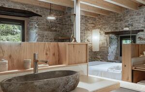 Timeless Pyrenean Estate - Alpens Barcelona, Spain