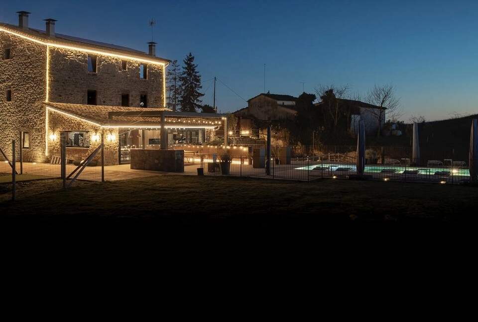 Timeless Pyrenean Estate - Alpens Barcelona, Spain