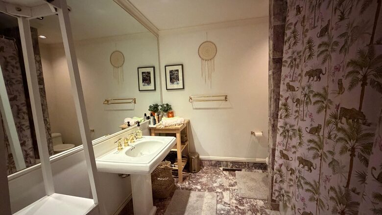 Easter's First Blooms at the Estate and Late April Exclusive Tulip Extravaganza - Woodstock, New York