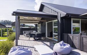 Relaxed Waterfront Location, Cooks Beach, Coromandel - Whitianga, New Zealand