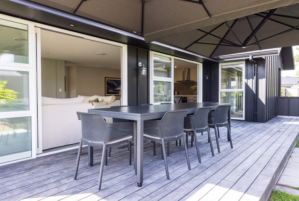 Relaxed Waterfront Location, Cooks Beach, Coromandel - Whitianga, New Zealand