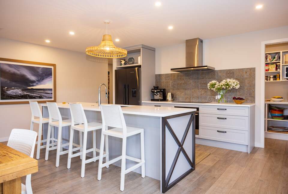 Relaxed Waterfront Location, Cooks Beach, Coromandel - Whitianga, New Zealand