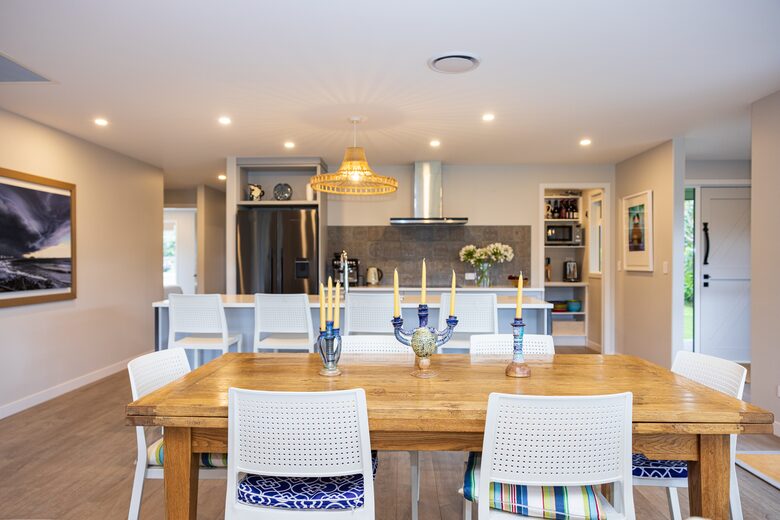 Relaxed Waterfront Location, Cooks Beach, Coromandel - Whitianga, New Zealand