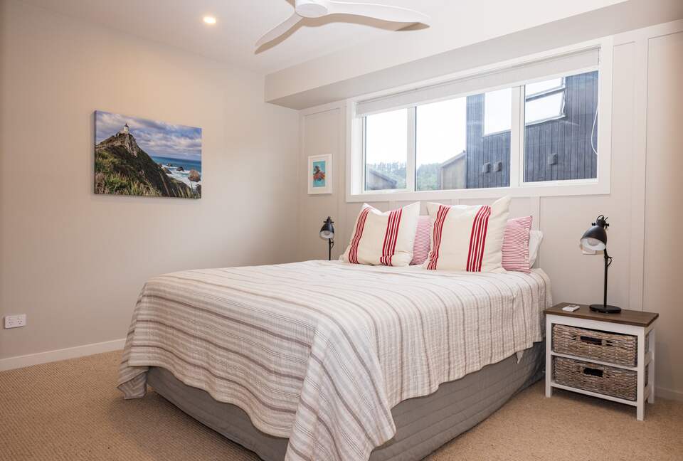 Relaxed Waterfront Location, Cooks Beach, Coromandel - Whitianga, New Zealand