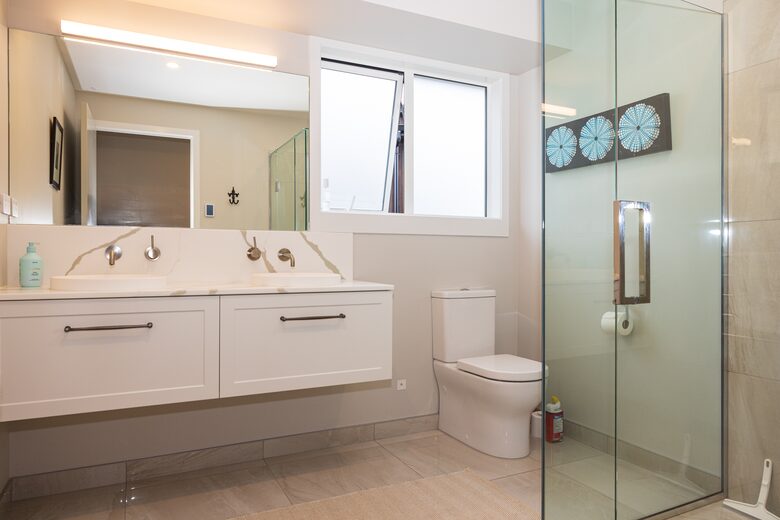 Relaxed Waterfront Location, Cooks Beach, Coromandel - Whitianga, New Zealand