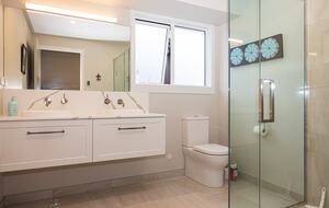 Relaxed Waterfront Location, Cooks Beach, Coromandel - Whitianga, New Zealand