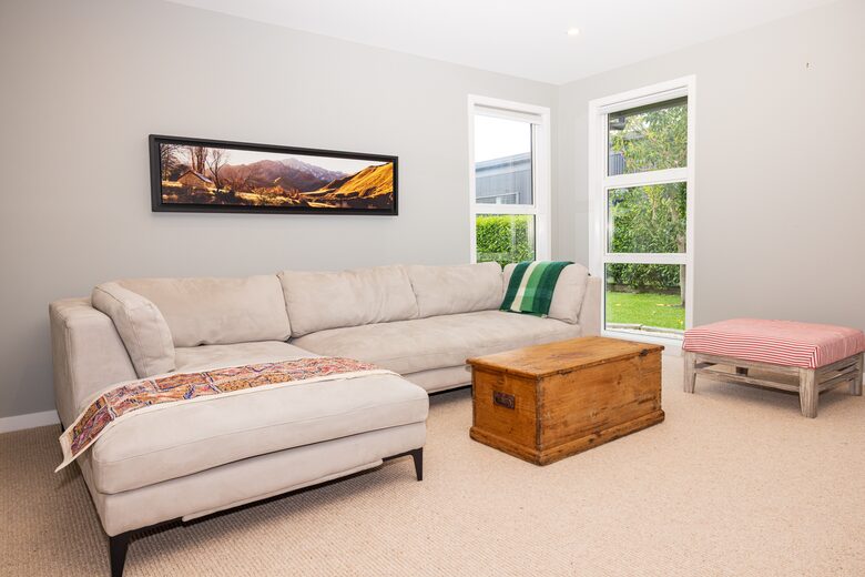 Relaxed Waterfront Location, Cooks Beach, Coromandel - Whitianga, New Zealand