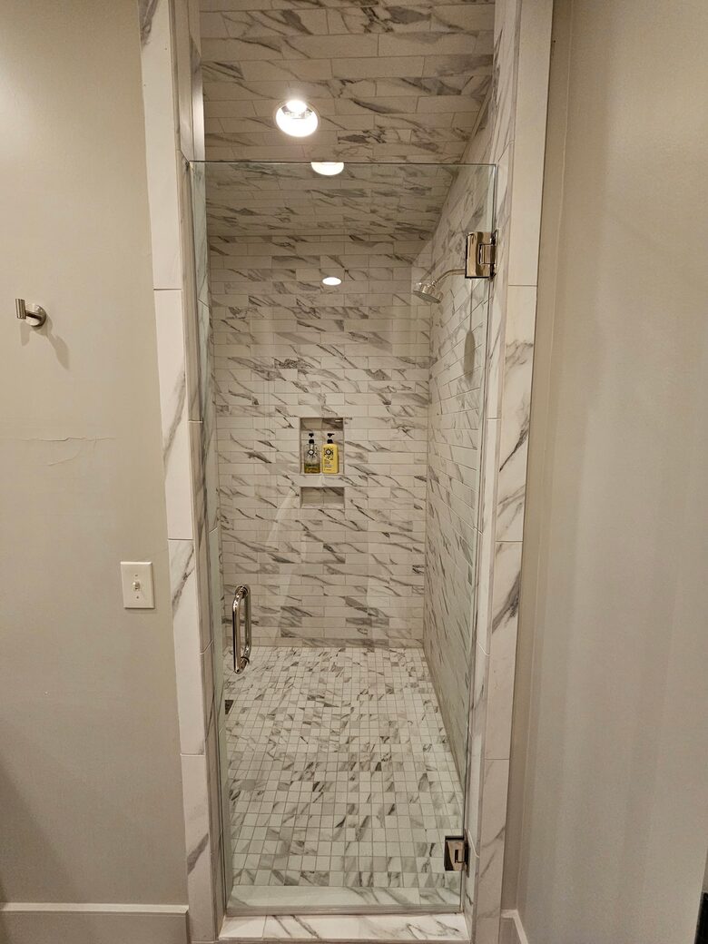 Peaceful Lake Martin Retreat with Floating Dock - Alexander City, Alabama