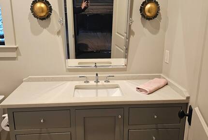 Peaceful Lake Martin Retreat with Floating Dock - Alexander City, Alabama