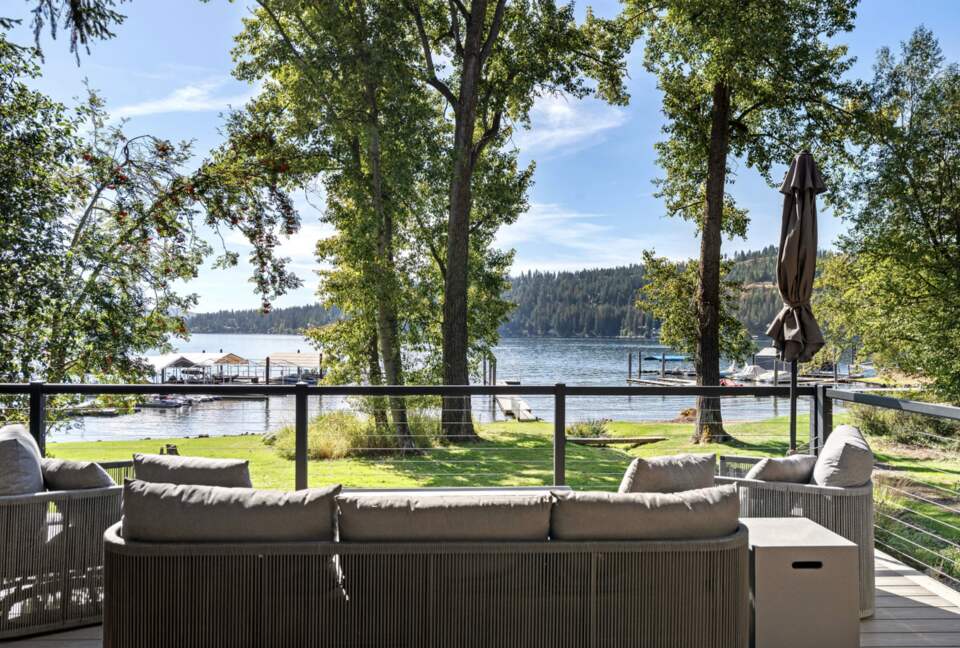 Contemporary Lake Coeur d’Alene Escape - Coeur D’Alene, Idaho