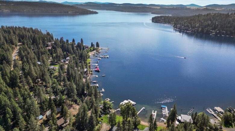 Contemporary Lake Coeur d’Alene Escape - Coeur D’Alene, Idaho
