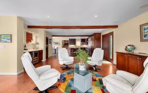 Coastal Estate in the Heart of Manhattan Beach - Manhattan Beach, California