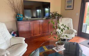 Coastal Estate in the Heart of Manhattan Beach - Manhattan Beach, California