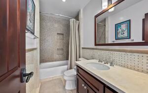 Coastal Estate in the Heart of Manhattan Beach - Manhattan Beach, California