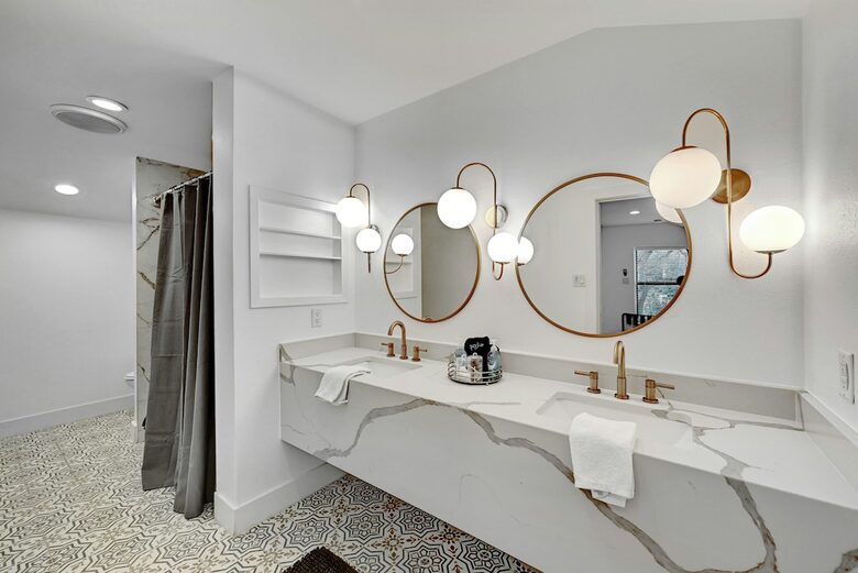 Private Austin Retreat with Dual Pools & Fire Pits - Austin, Texas