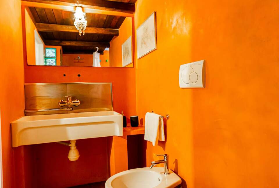 Spacious 19th-Century Apartment Overlooking Diocletian’s Baths - Rome, Italy