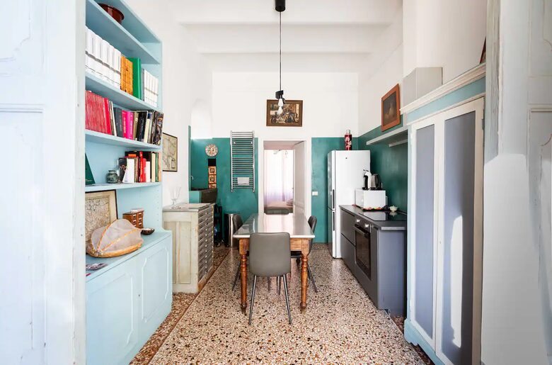 Spacious 19th-Century Apartment Overlooking Diocletian’s Baths - Rome, Italy