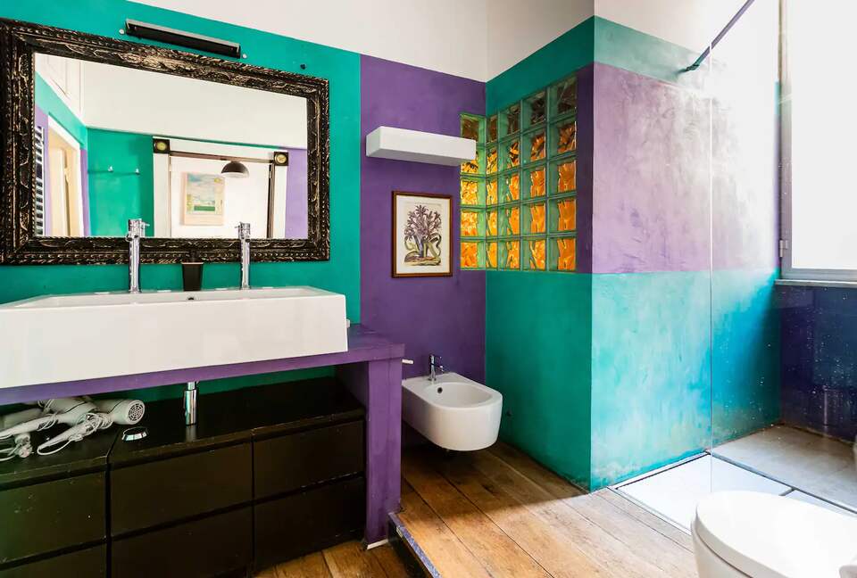 Spacious 19th-Century Apartment Overlooking Diocletian’s Baths - Rome, Italy