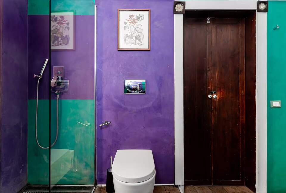 Spacious 19th-Century Apartment Overlooking Diocletian’s Baths - Rome, Italy