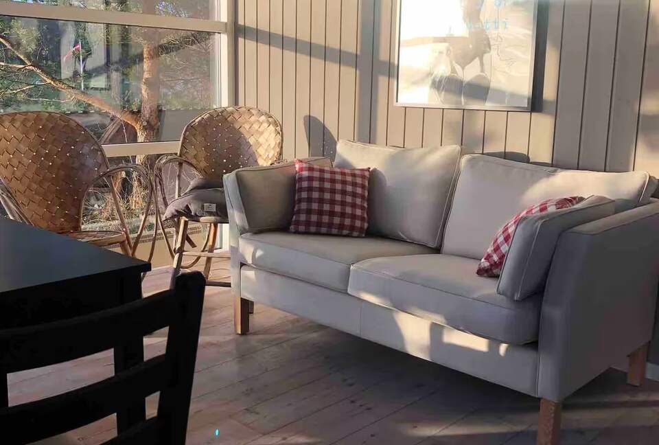 The Summerhouse: Artful Living on the Water - Ebeltoft, Denmark