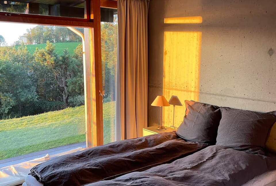 The Summerhouse: Artful Living on the Water - Ebeltoft, Denmark