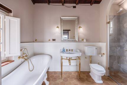 Al Bastini - Lucca, Italy