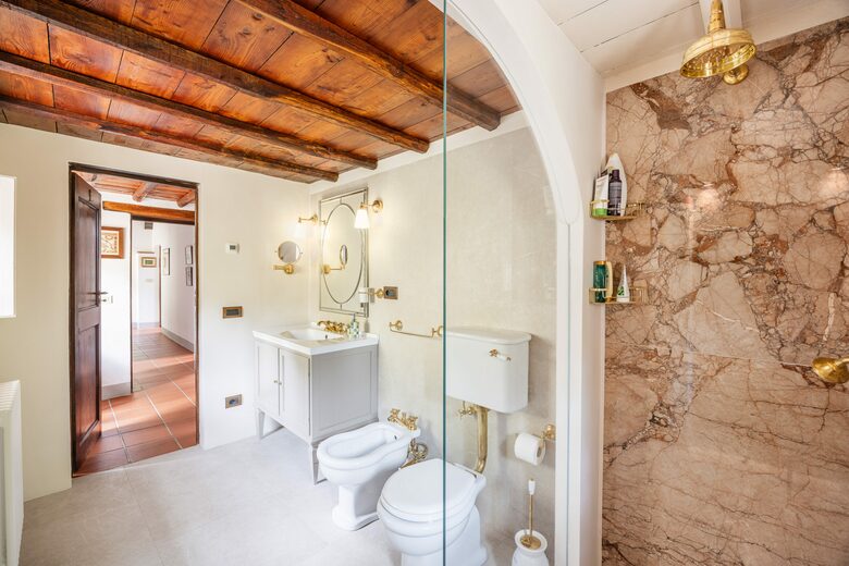 Al Bastini - Lucca, Italy