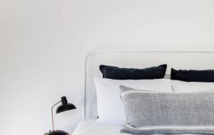 Relaxed Coastal Home Overlooking Seven Mile Beach - Gerroa, Australia