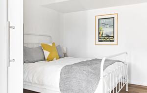 Relaxed Coastal Home Overlooking Seven Mile Beach - Gerroa, Australia