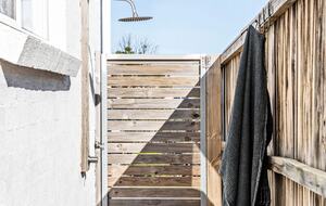 Relaxed Coastal Home Overlooking Seven Mile Beach - Gerroa, Australia