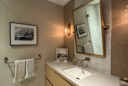 Mountain Forest Retreat Near Whistler Village - Whistler, Canada