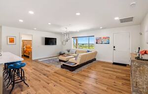 Wine Country Escape with Panoramic Vineyard Views - Paso Robles, California