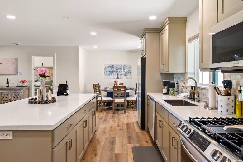 Wine Country Escape with Panoramic Vineyard Views - Paso Robles, California