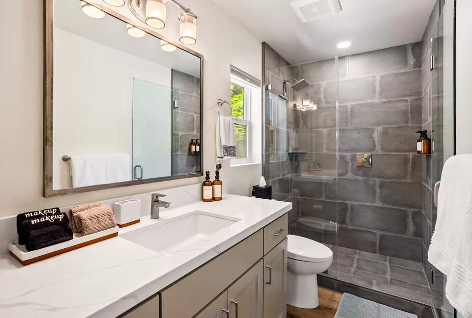 Wine Country Escape with Panoramic Vineyard Views - Paso Robles, California