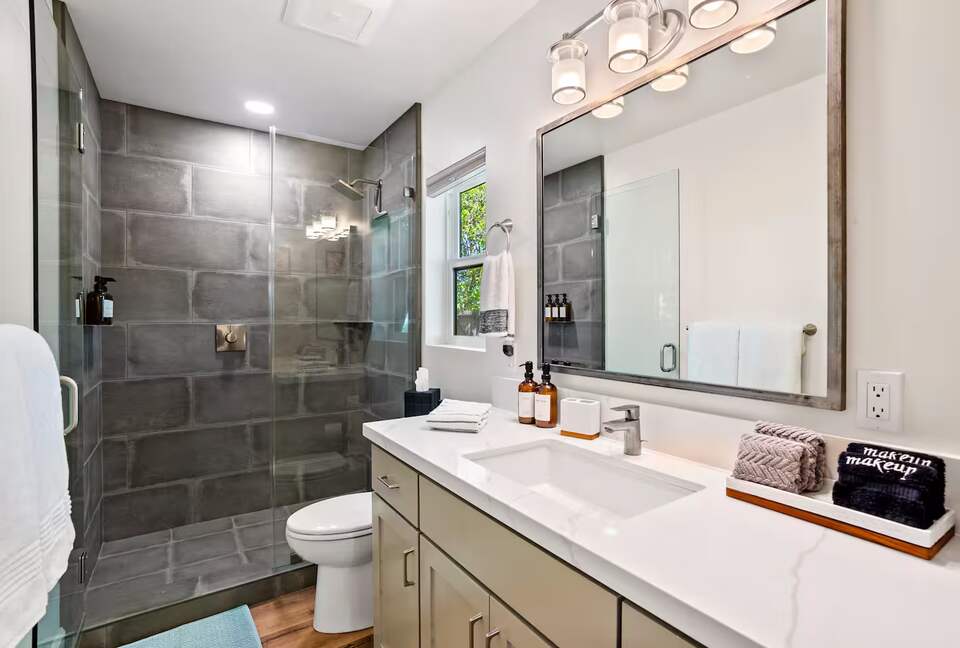 Wine Country Escape with Panoramic Vineyard Views - Paso Robles, California