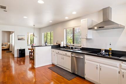 Private Vineyard Estate Retreat in Paso Robles Willow Creek District - Paso Robles, California