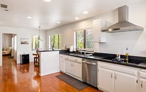 Private Vineyard Estate Retreat in Paso Robles Willow Creek District - Paso Robles, California