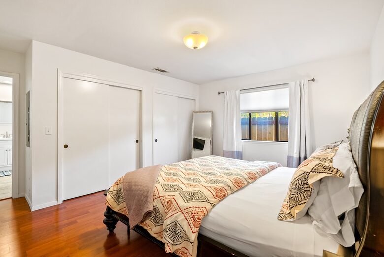 Private Vineyard Estate Retreat in Paso Robles Willow Creek District - Paso Robles, California