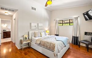 Private Vineyard Estate Retreat in Paso Robles Willow Creek District - Paso Robles, California