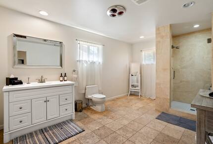 Private Vineyard Estate Retreat in Paso Robles Willow Creek District - Paso Robles, California