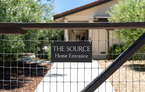 Private Vineyard Estate Retreat in Paso Robles Willow Creek District - Paso Robles, California