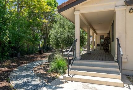 Private Vineyard Estate Retreat in Paso Robles Willow Creek District - Paso Robles, California