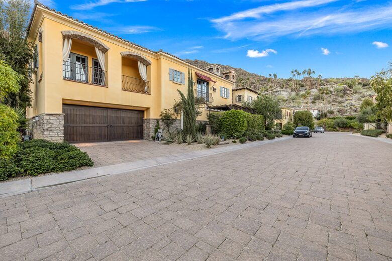 Private Tuscan-Inspired Escape in the Heart of Palm Springs - Palm Springs, California