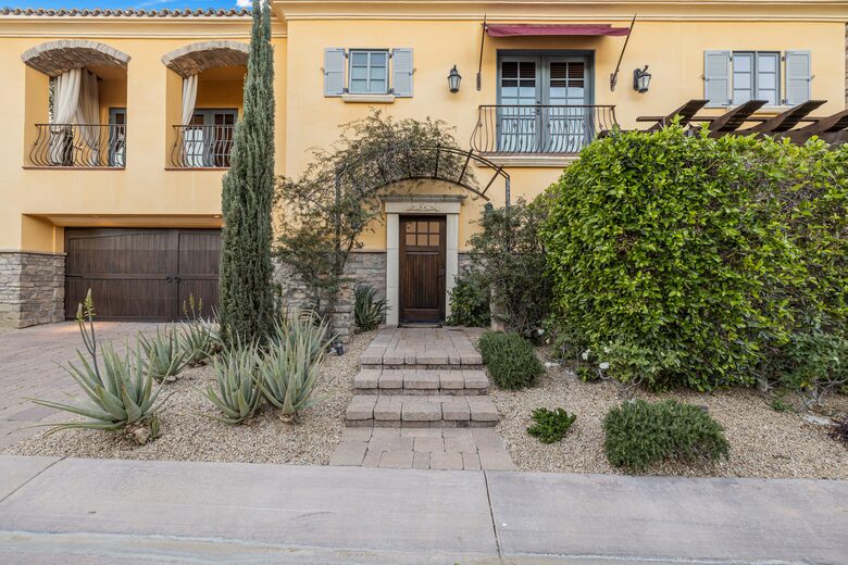 Private Tuscan-Inspired Escape in the Heart of Palm Springs - Palm Springs, California