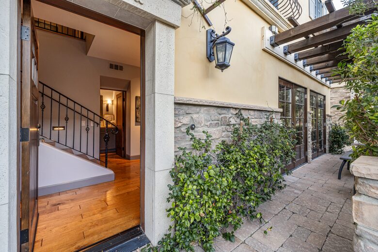 Private Tuscan-Inspired Escape in the Heart of Palm Springs - Palm Springs, California