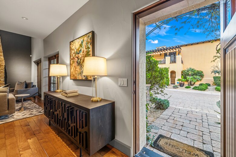 Private Tuscan-Inspired Escape in the Heart of Palm Springs - Palm Springs, California