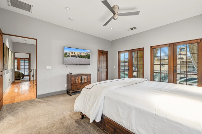 Private Tuscan-Inspired Escape in the Heart of Palm Springs - Palm Springs, California