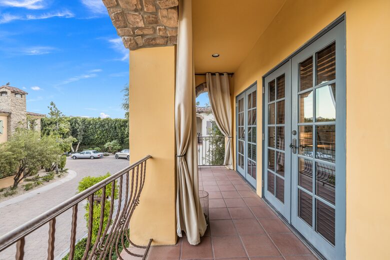 Private Tuscan-Inspired Escape in the Heart of Palm Springs - Palm Springs, California